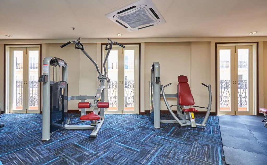 The Platinum Hotel & Suites - photo 18