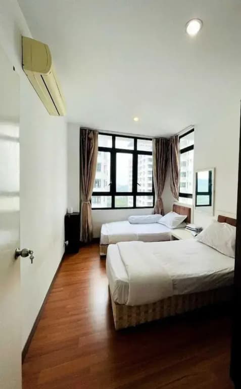 Lake view Resisdence - photo 1