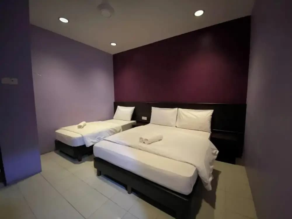 OYO 91185 Dancenter Sepang - photo 6