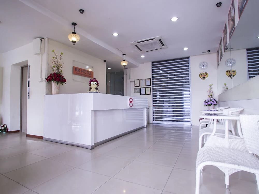 KK Hotel Kajang by OYO - photo 17