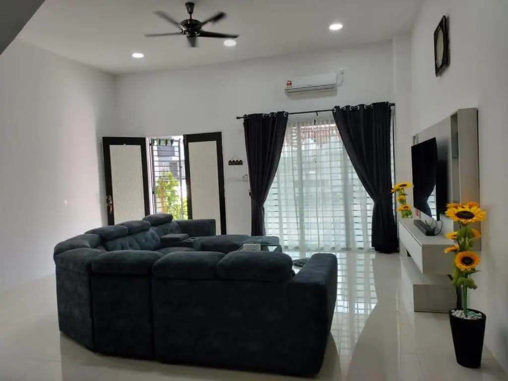 Family Holiday Home - photo 2