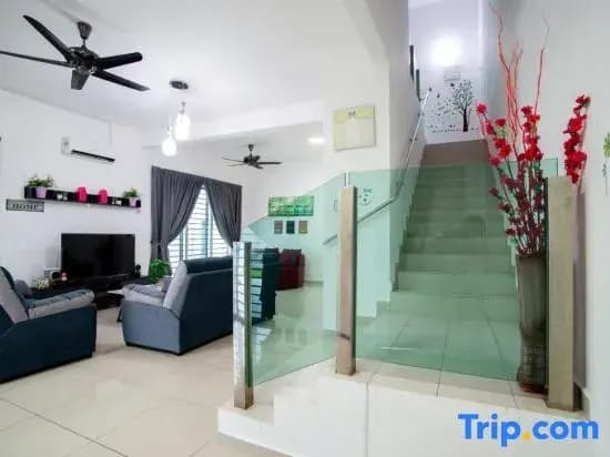 Spacious Sweet Home @ Sendayan Matrix | 12–19 Pax - photo 2
