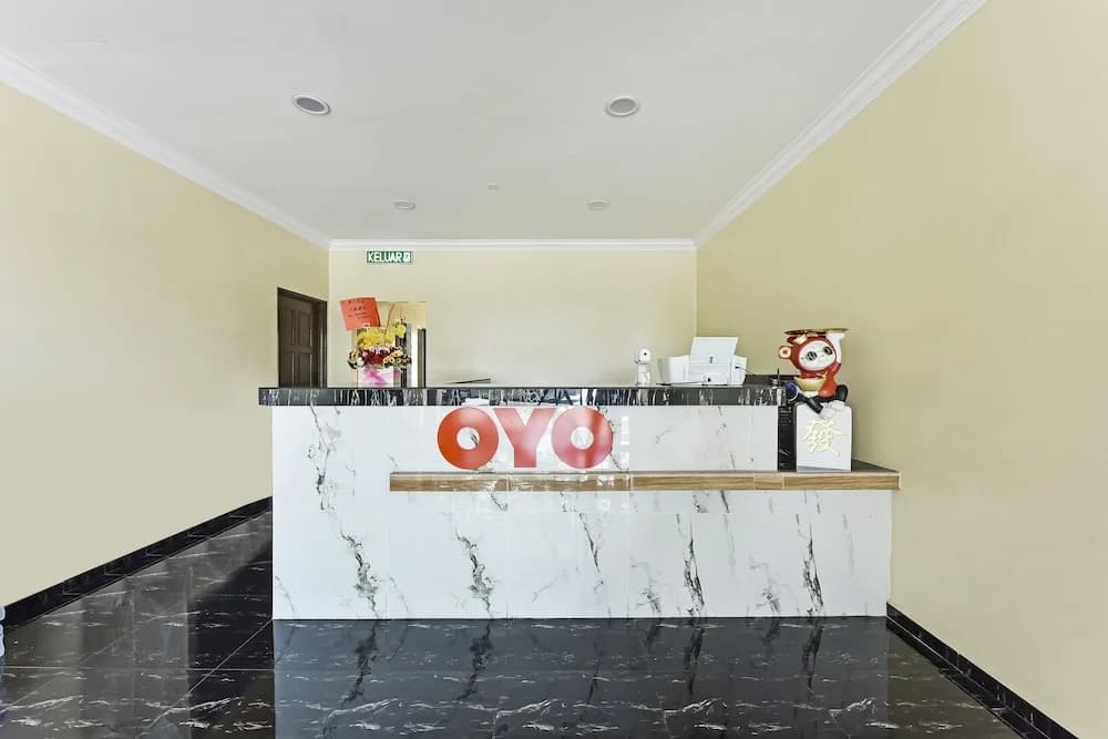 OYO 90445 Th Hotel - photo 7