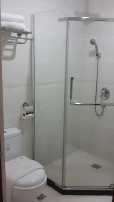 Avida Hotel - photo 8