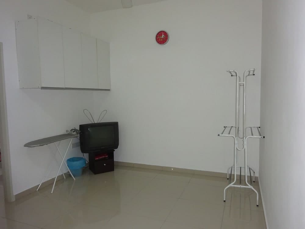 Salam Homestay d'Sendayan - photo 13