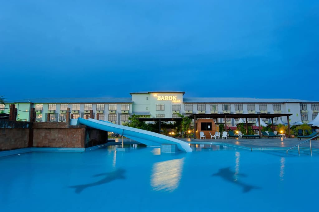 De Baron Resort - photo 14