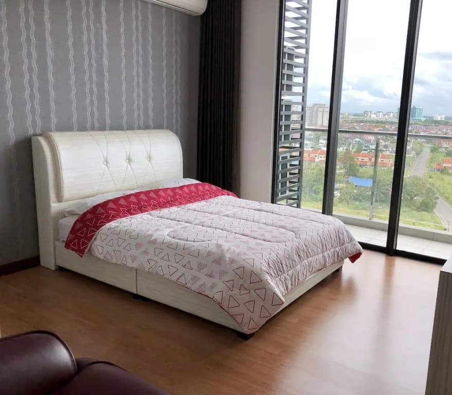 Luco Apartments @ Imperial Suites Kuching - photo 7