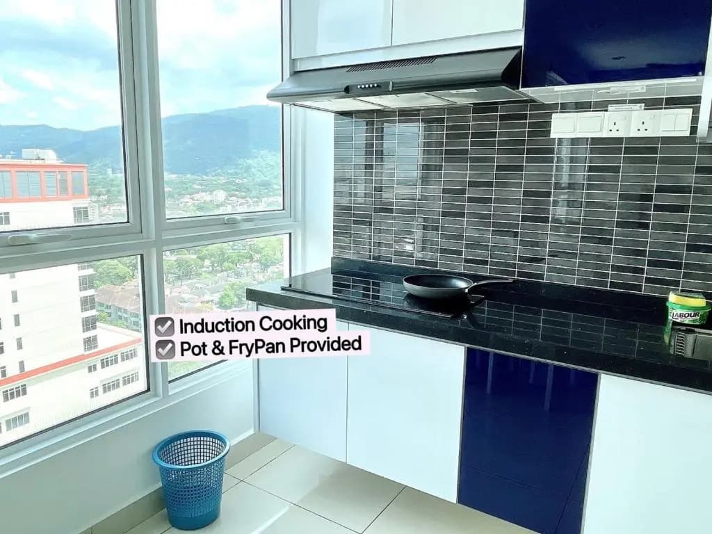 A Modern 6pax Luxury Suite Penang - photo 9
