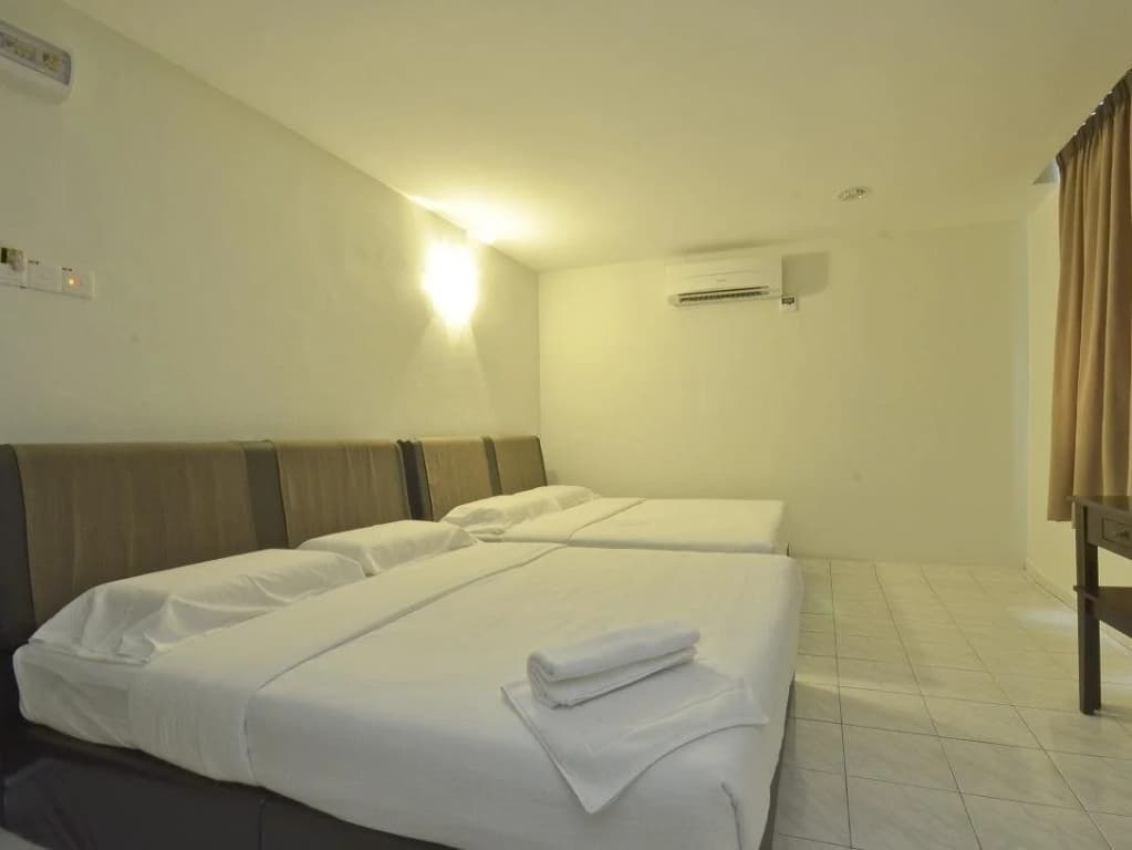 Gamy Inn - photo 2