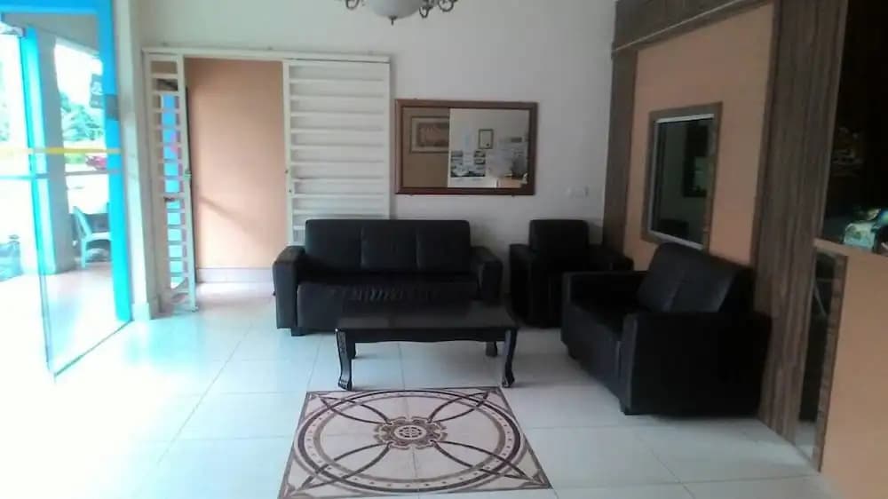 Hotel Sri Malim - photo 15
