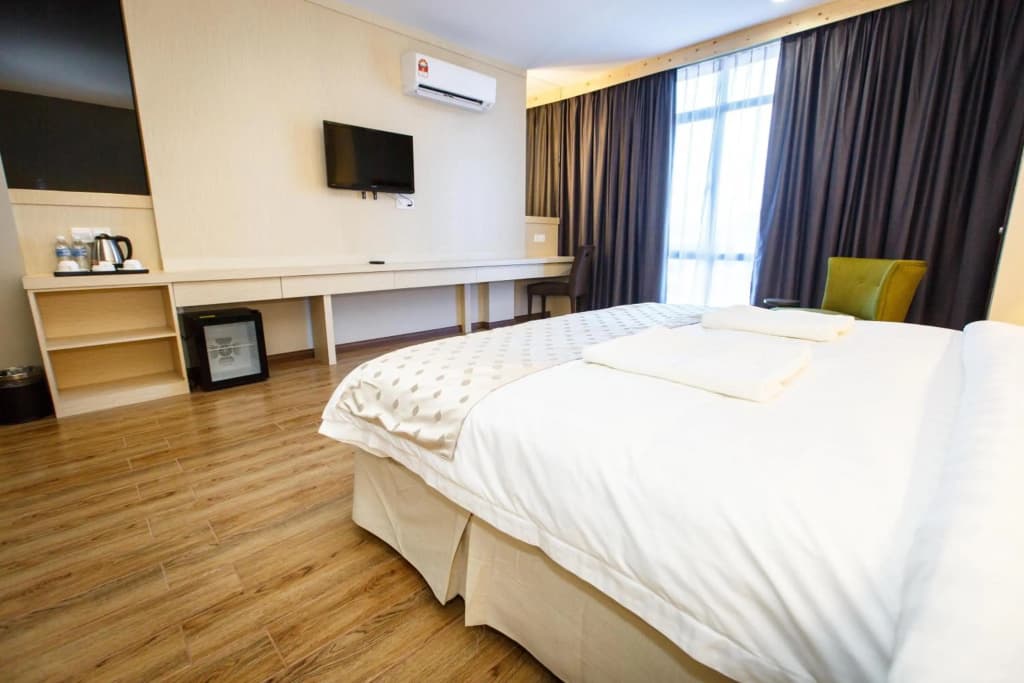 Lintas Platinum Hotel - photo 7
