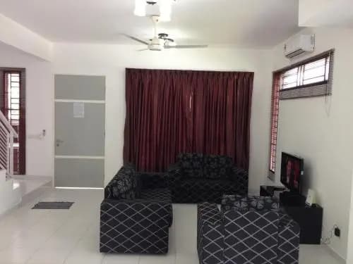 Comfort Holiday Home @ Bukit Indah - photo 3
