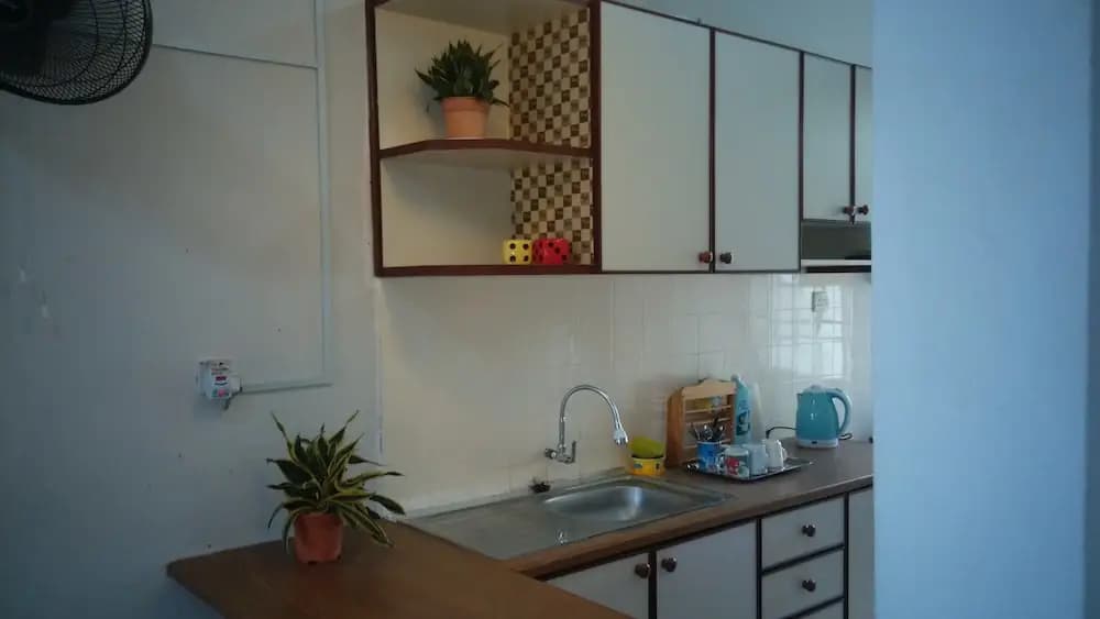 Pinang Beach Apartment at Bayu Emas - photo 14