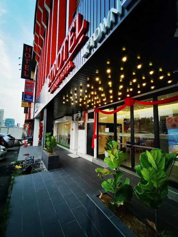 Sovotel Boutique Hotel @ Uptown 28 - photo 7