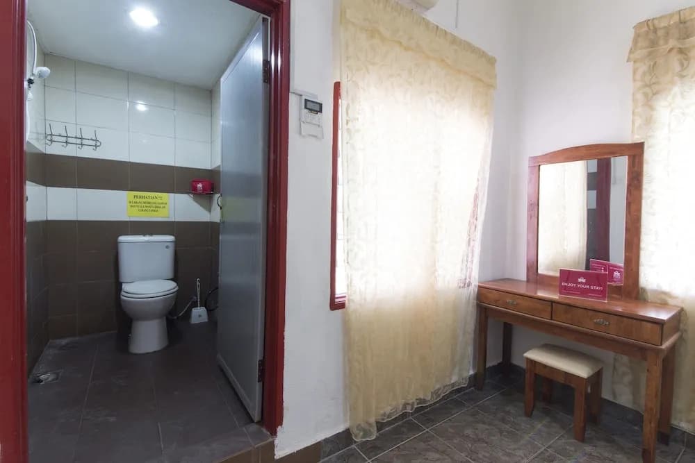 ZEN Home Nabil Nabila Homestay - photo 26