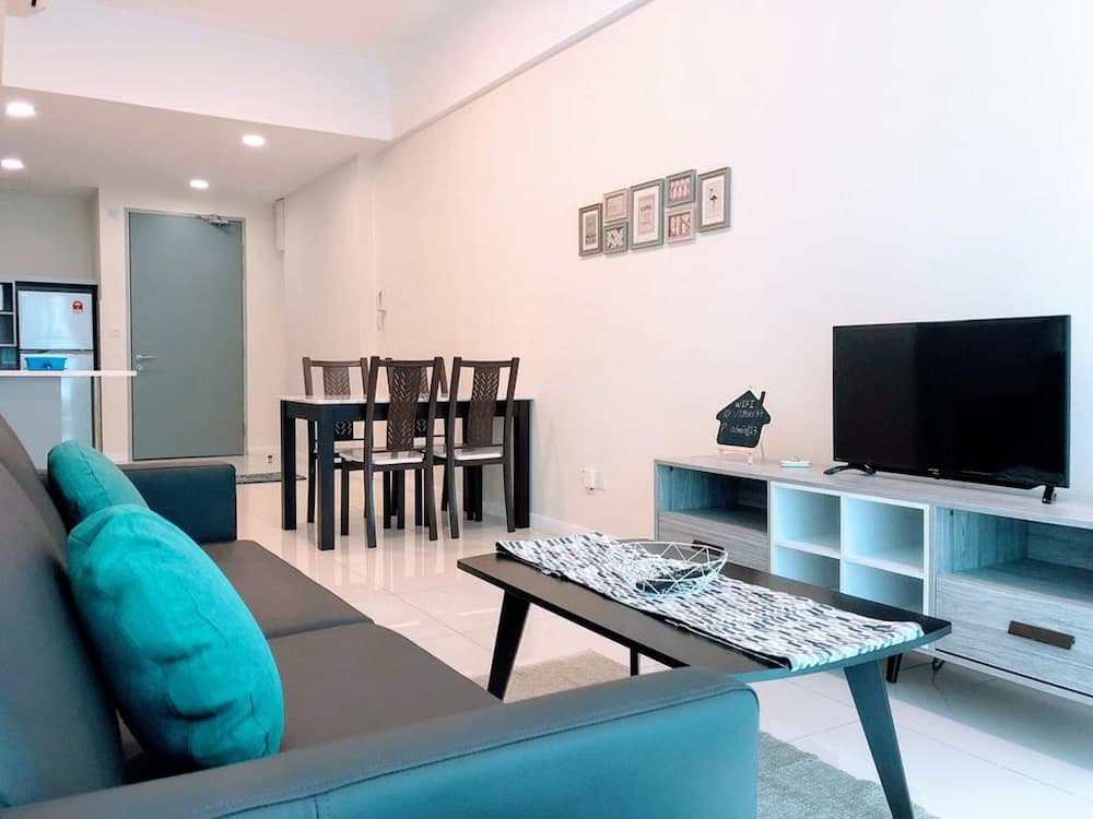 Utopian Homes at Sutera Avenue - photo 4