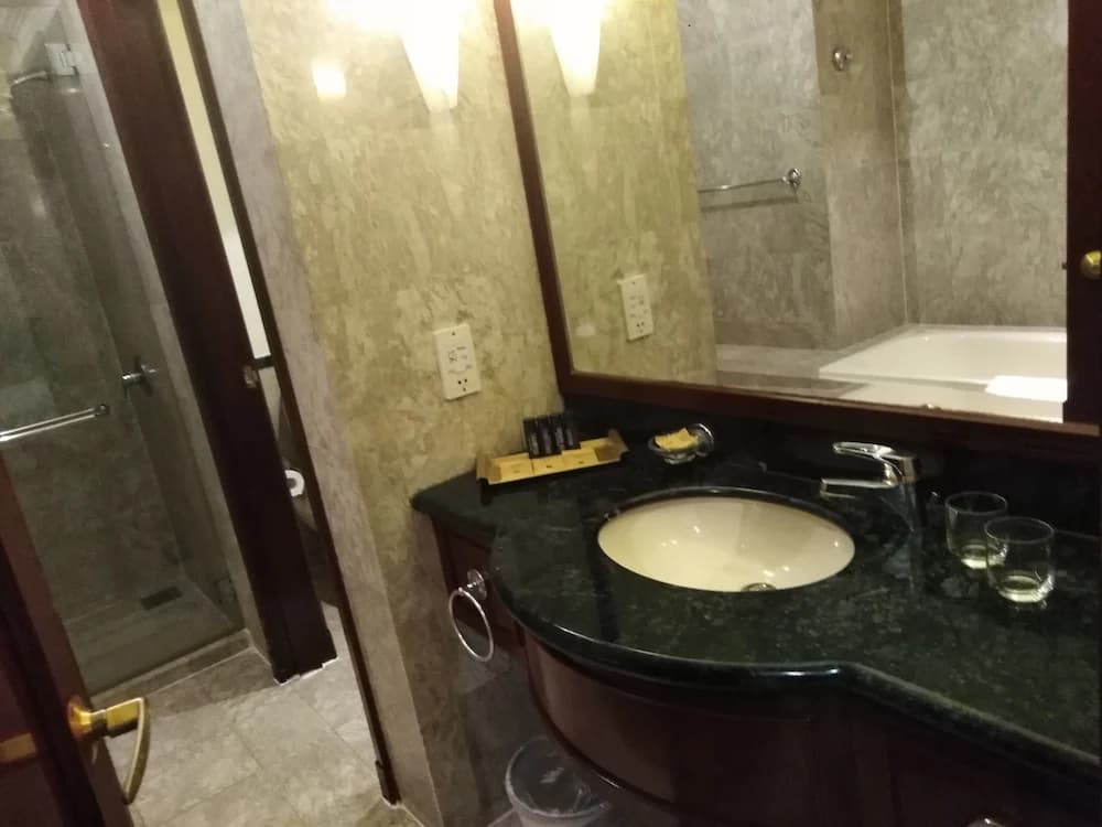 KL Apartment Suites at Times Square - photo 9