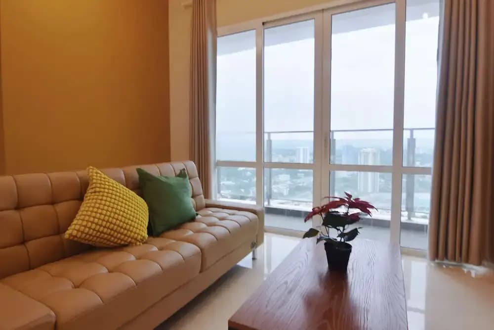 Cozy 1BR Suite at Tritower Steps to JB CIQ - photo 5