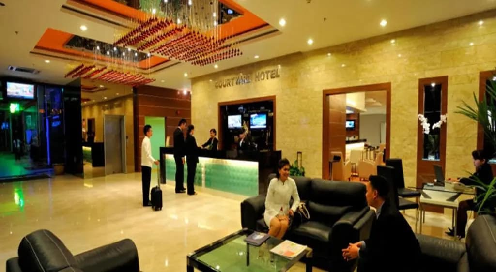 Courtyard Hotel @ 1Borneo - photo 18