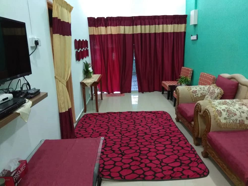 DiMUARa Homestay - photo 3