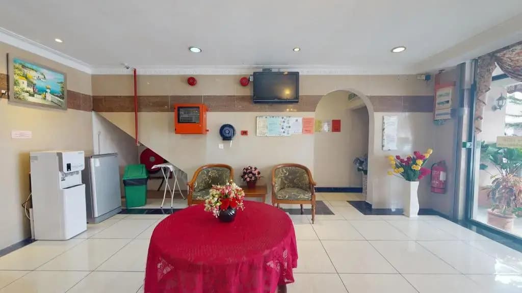 Rose Cottage Hotel Taman Daya - photo 10