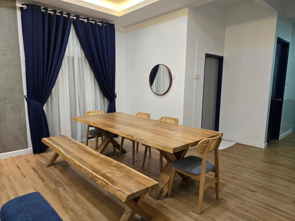 Homestay Kuantan Casa Yara, 2 Storey Corner House - photo 1