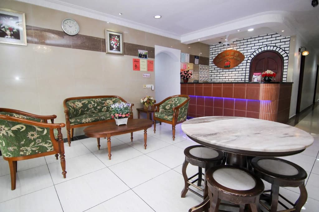 Rose Cottage Hotel Taman Daya - photo 2