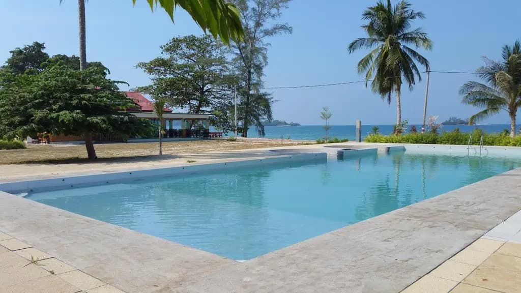 SHAZ Resort Pulau Tinggi - photo 16