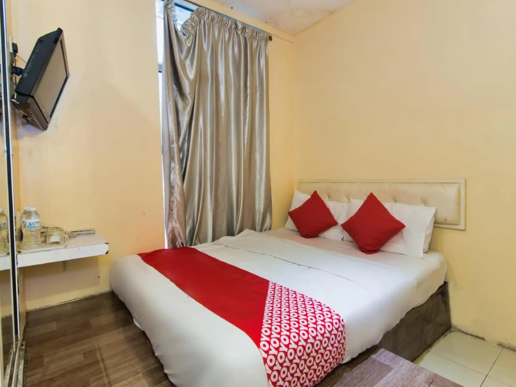 OYO 479 The Green Hotel - photo 4