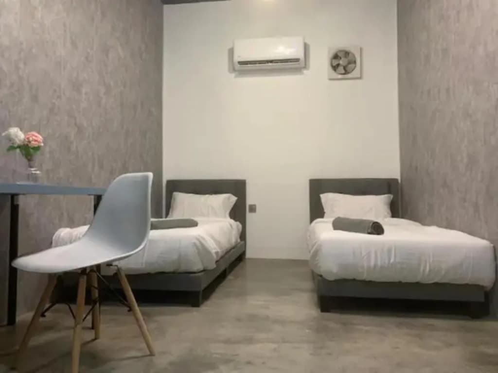 Newly Renovated (Trial Price Now) Bukit Mertajam - photo 1