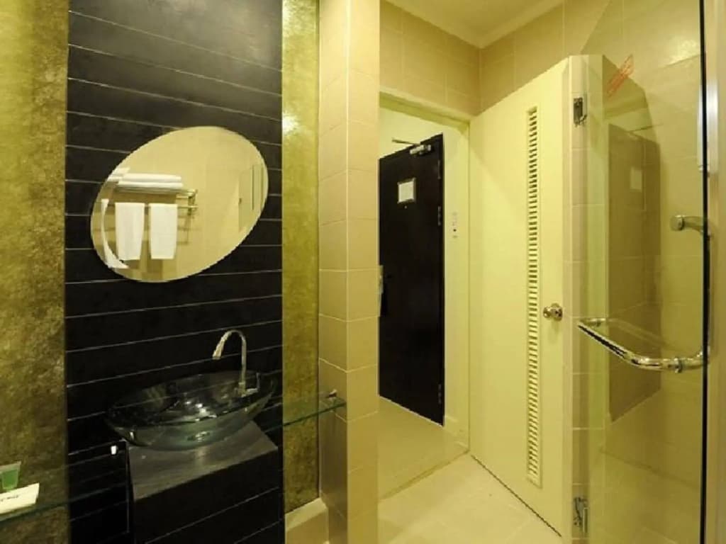 KK Suites Hotel - photo 8