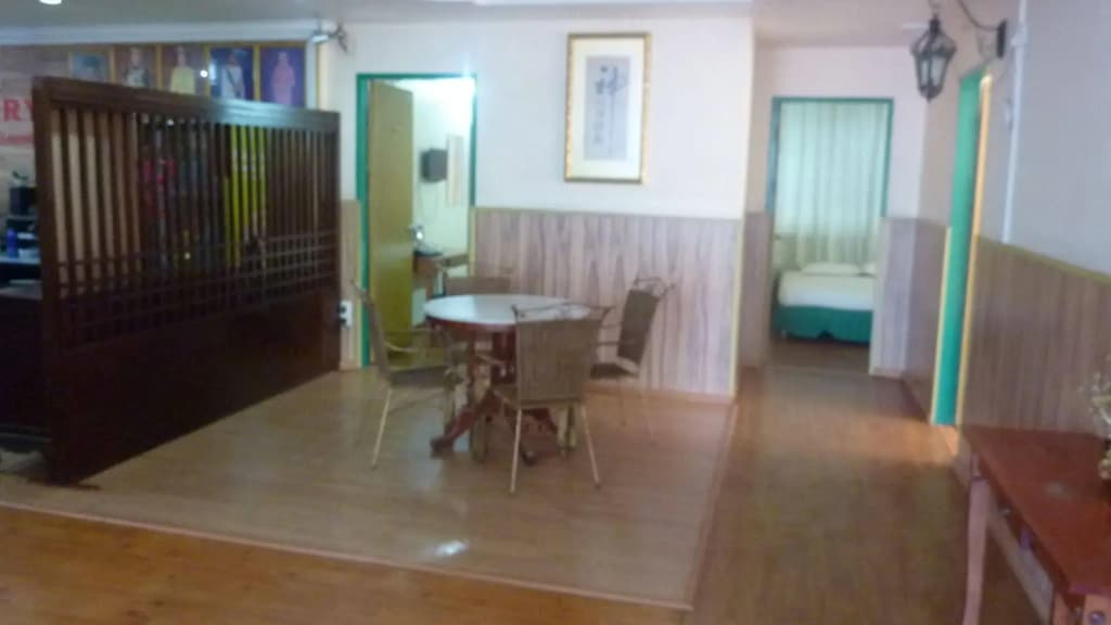 7 Hung Hung Inn - photo 12