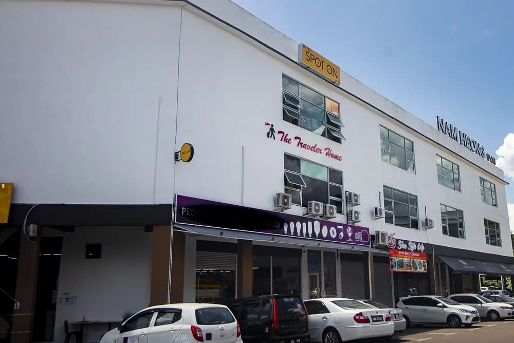 The Traveler Home by OYO Rooms - photo 6