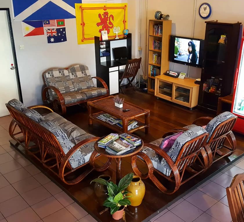 Jesselton Cabin - Hostel - photo 13