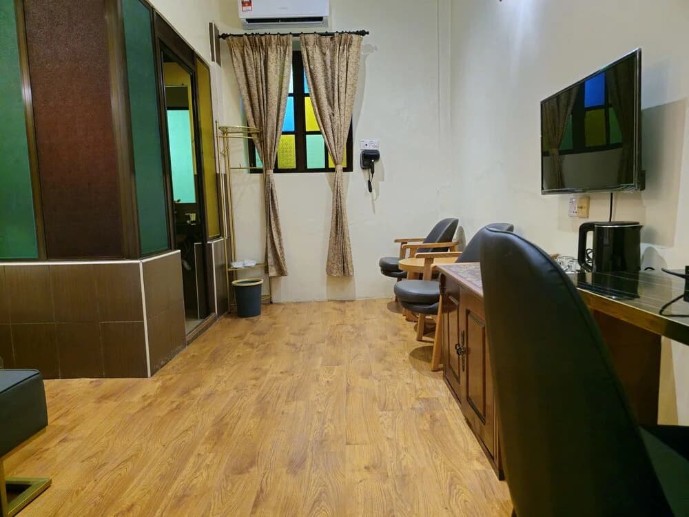 The Century Boutique Hotel - photo 9