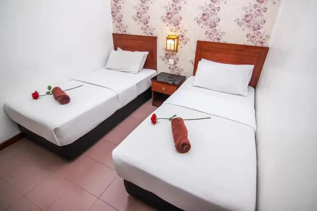 Rose Cottage Hotel Taman Daya - photo 15
