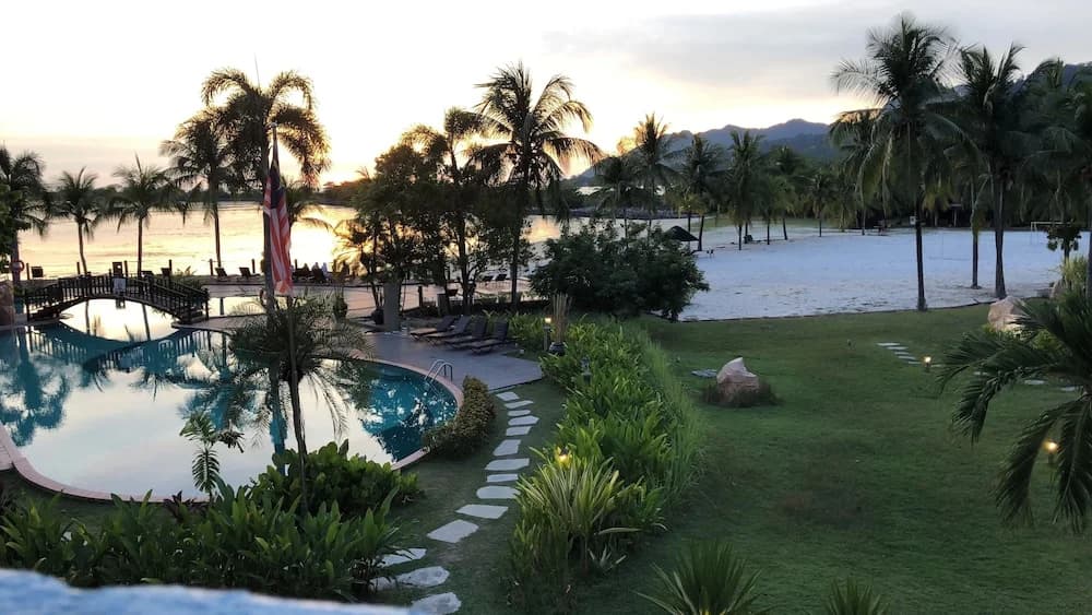 Langkawi Lagoon Resort Private Unit - photo 14