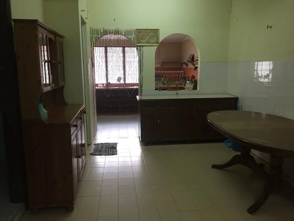 A'isy Rest House - photo 18