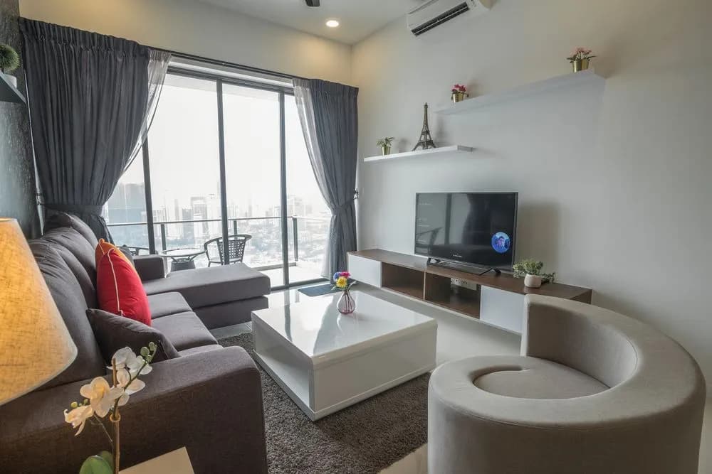 Cozy Homestay With KLCC Twin Tower View - photo 2
