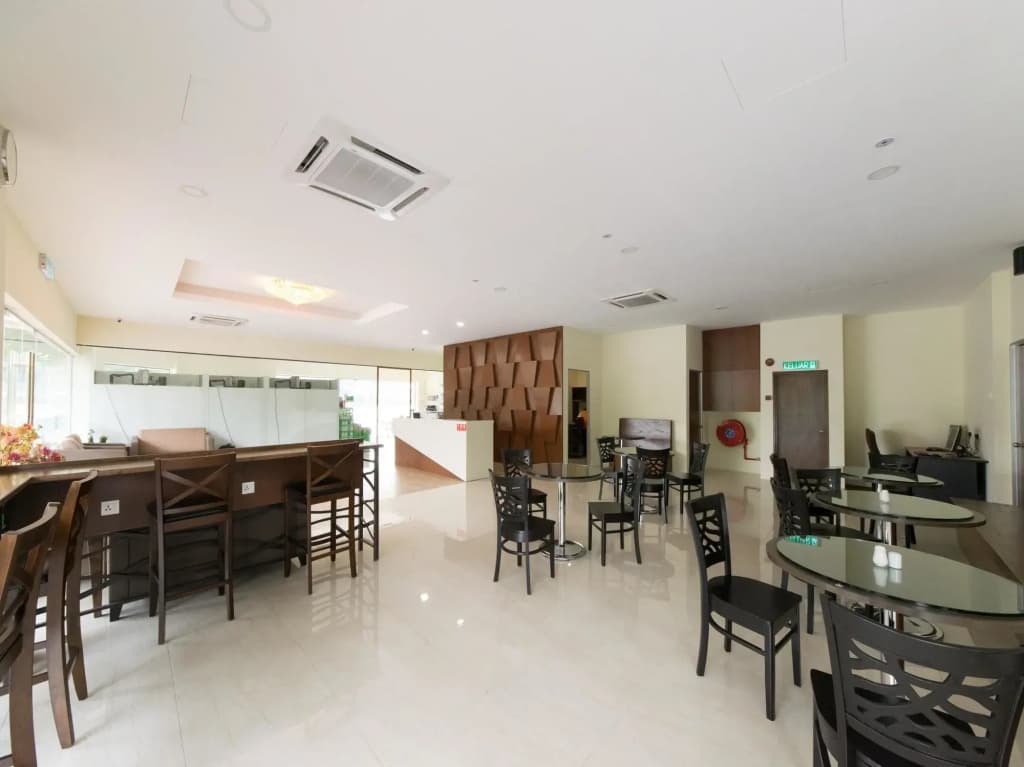 SH Hotel Kota Damansara - photo 10