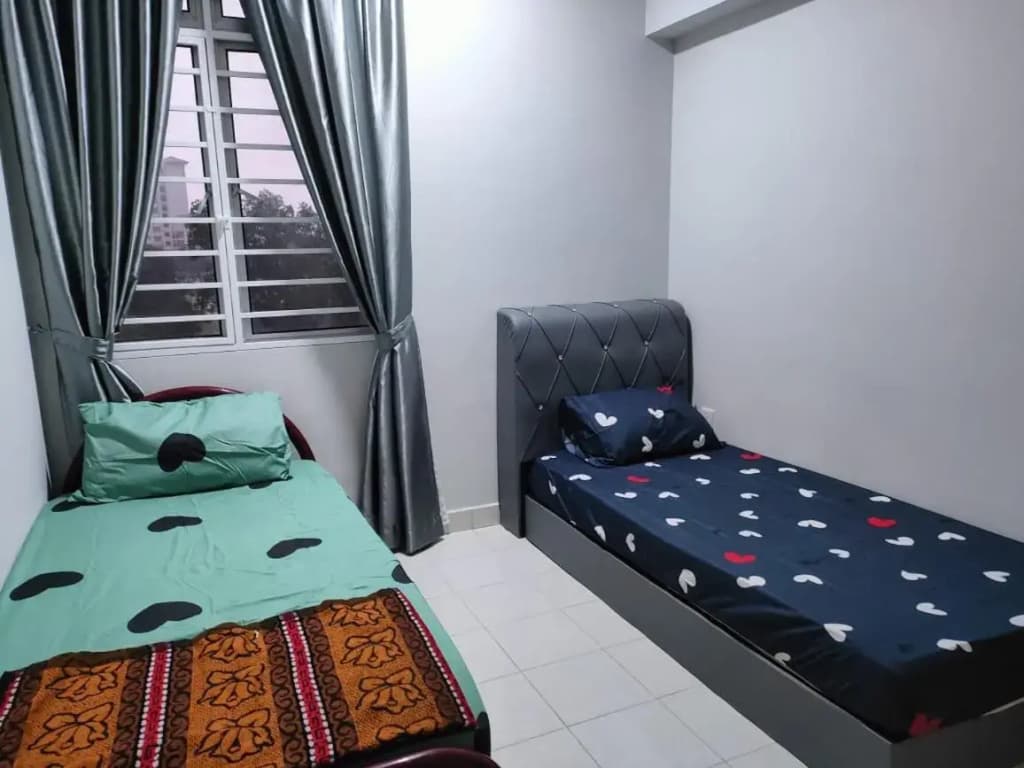 Homestay Putrajaya (Zurinn's Homestay) - photo 5