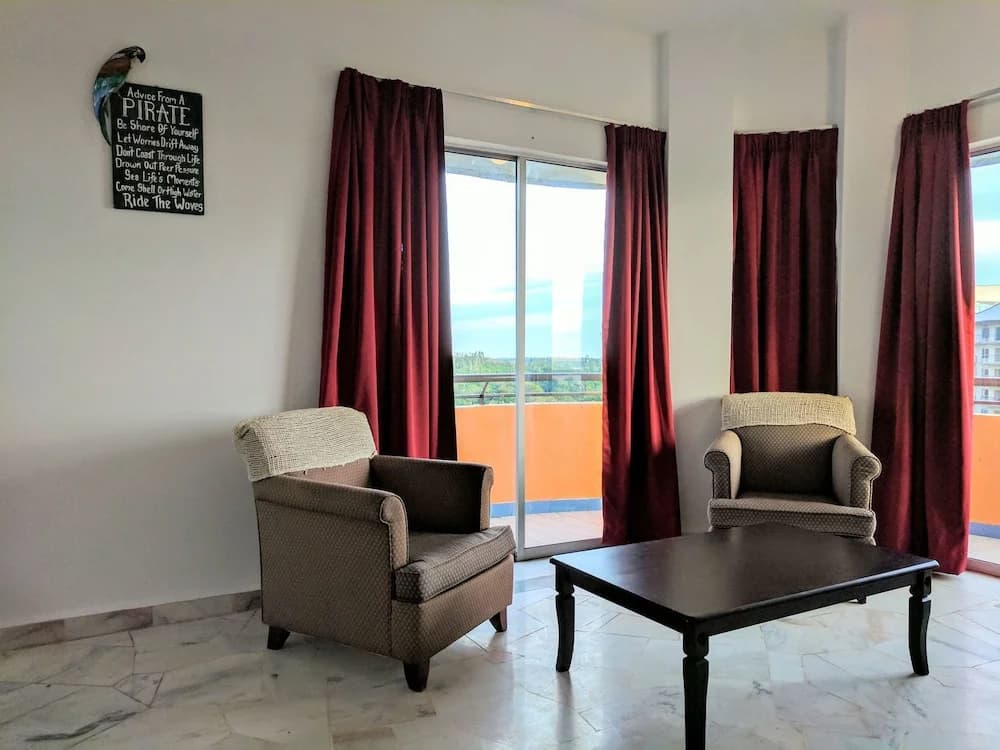 Themed Apartments @ Straits View Villas - photo 23