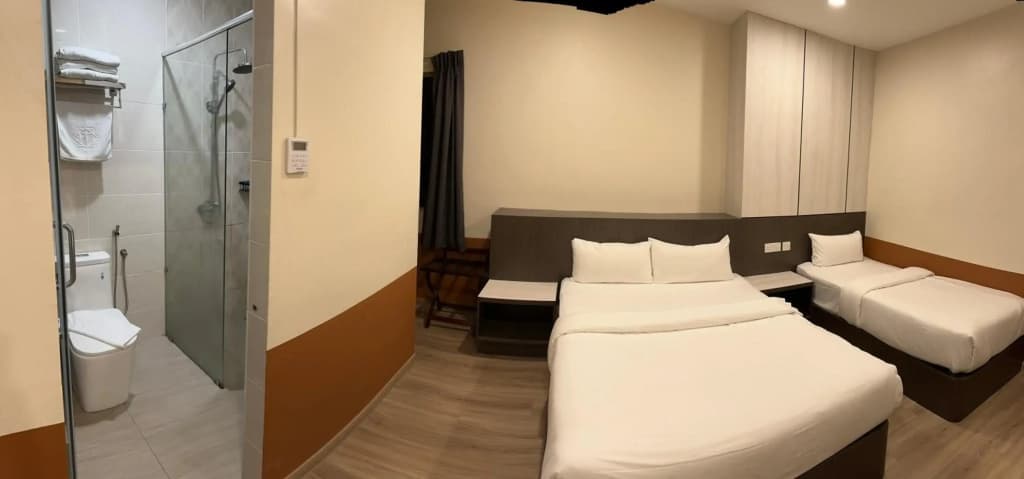 T Square Hotel - photo 23