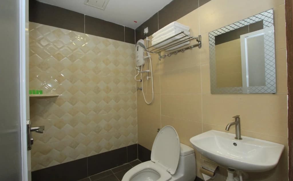 Veer Hotel - photo 7