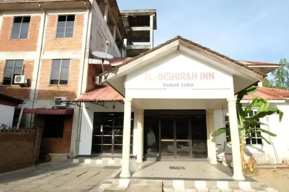 OYO 1017 Al-inshirah Inn - photo 1