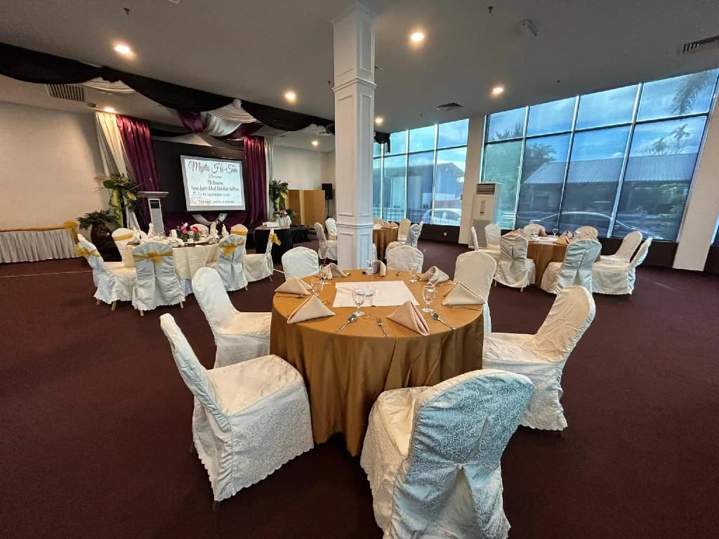Dormani Hotel Kuching - photo 18