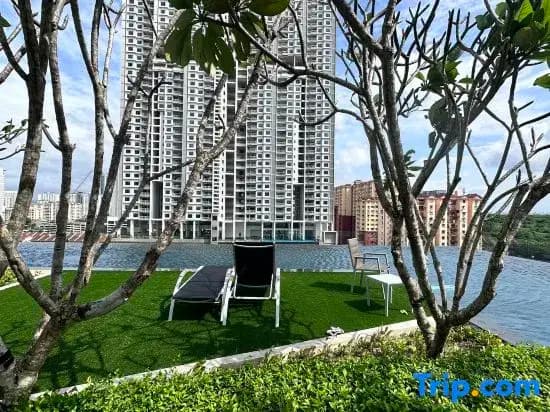Urban Suites By Stayla - photo 1