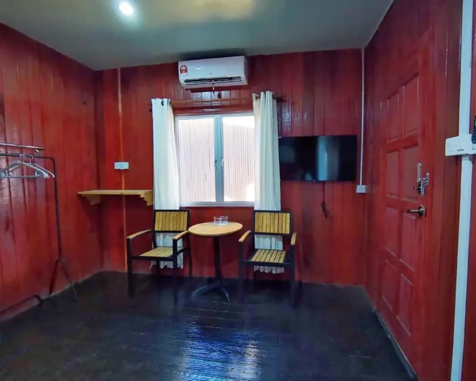 Mushrooms Inn - photo 2