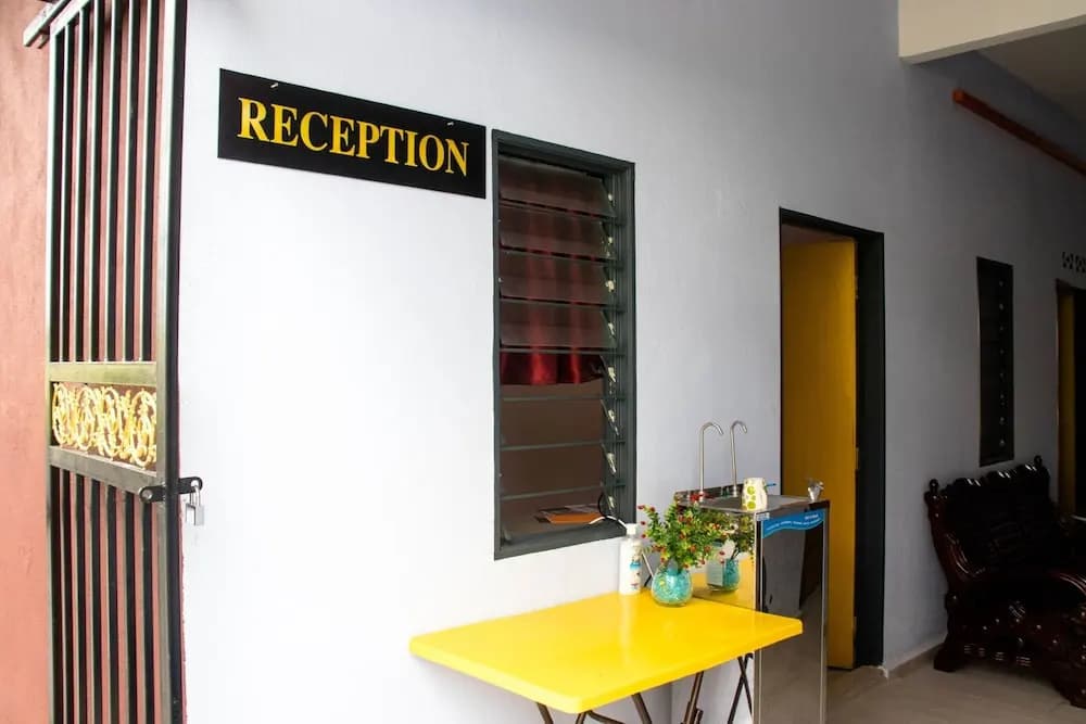 SPOT ON 90164 Homestay Al Hafiz - photo 10