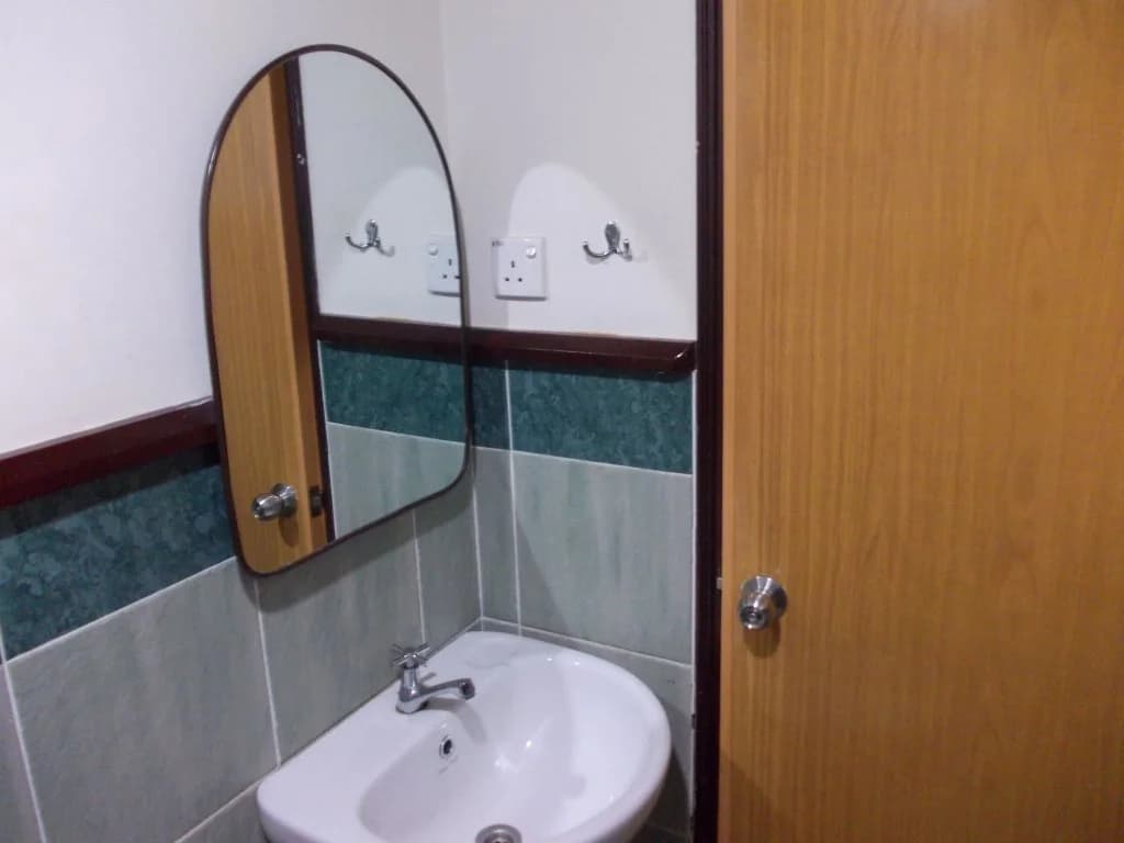 Hotel Sri Sutra - Bandar Puchong Utama - photo 8